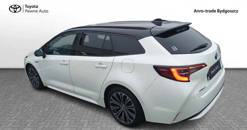 Toyota Corolla cena 90300 przebieg: 131109, rok produkcji 2019 z Nowy Staw małe 326